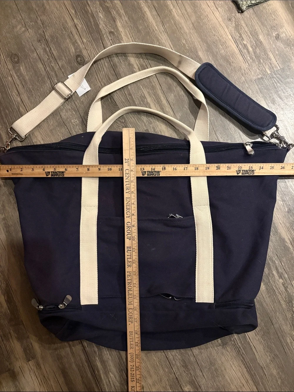LO & Sons Catalina Deluxe Tote - NWOT organic cotton